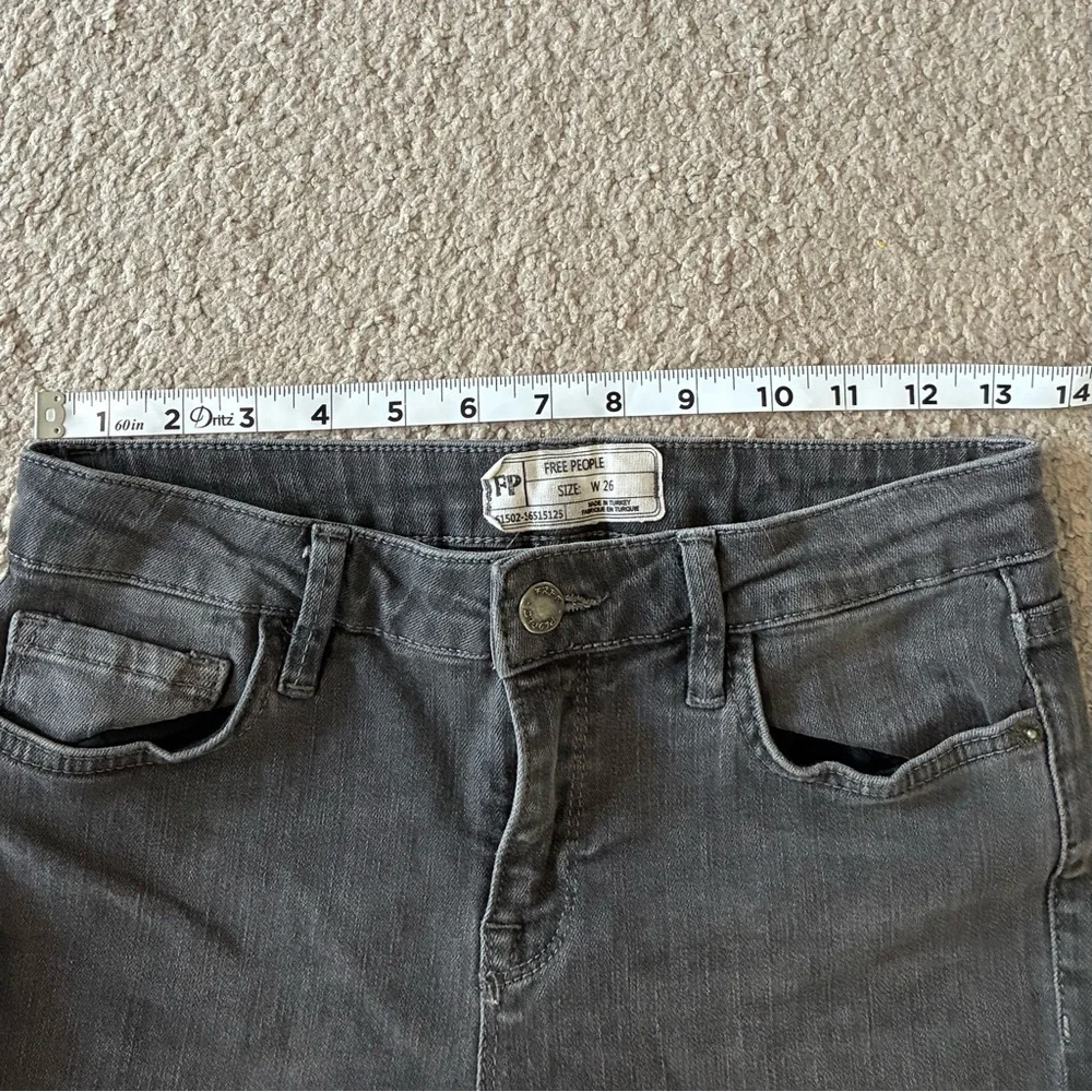 Free People Charcoal Denim Pants Women’s Size 26